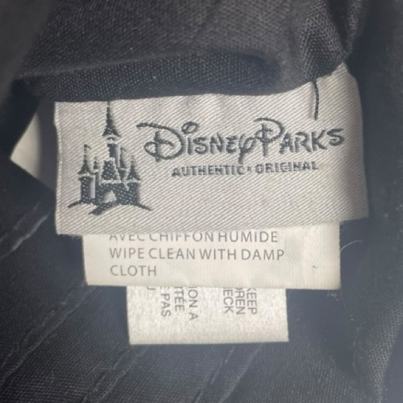 Disney Parks Minnie Mouse Wristlet - Picture 2 of 4